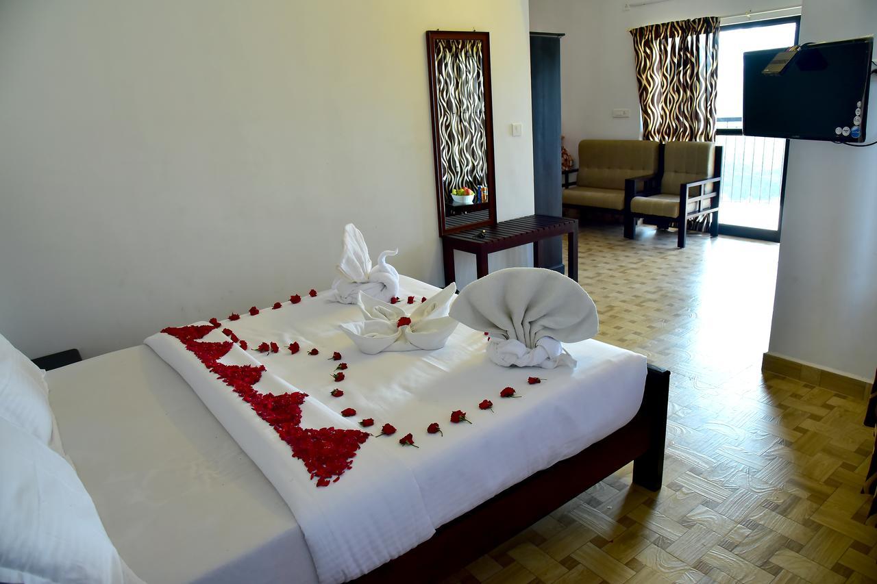 Natura Inn Munnar Exterior foto